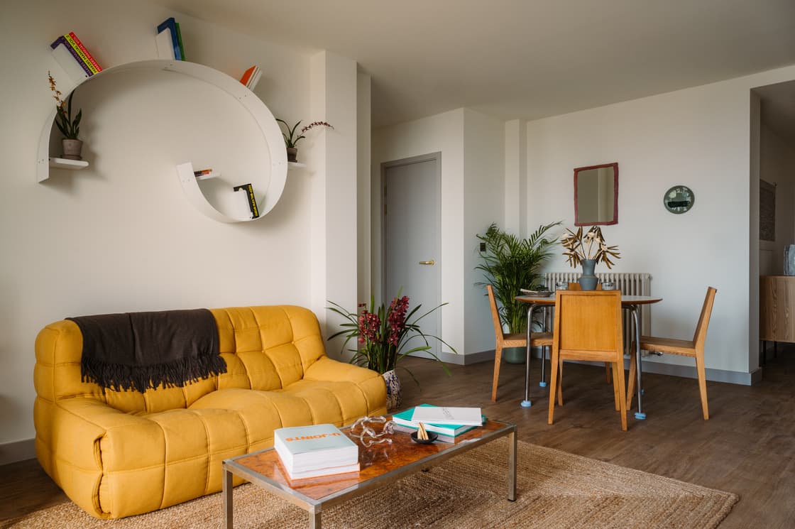 Apartment 189