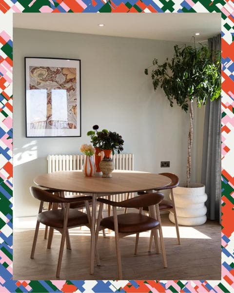 A space that sets the tone.

Soft light, natural...